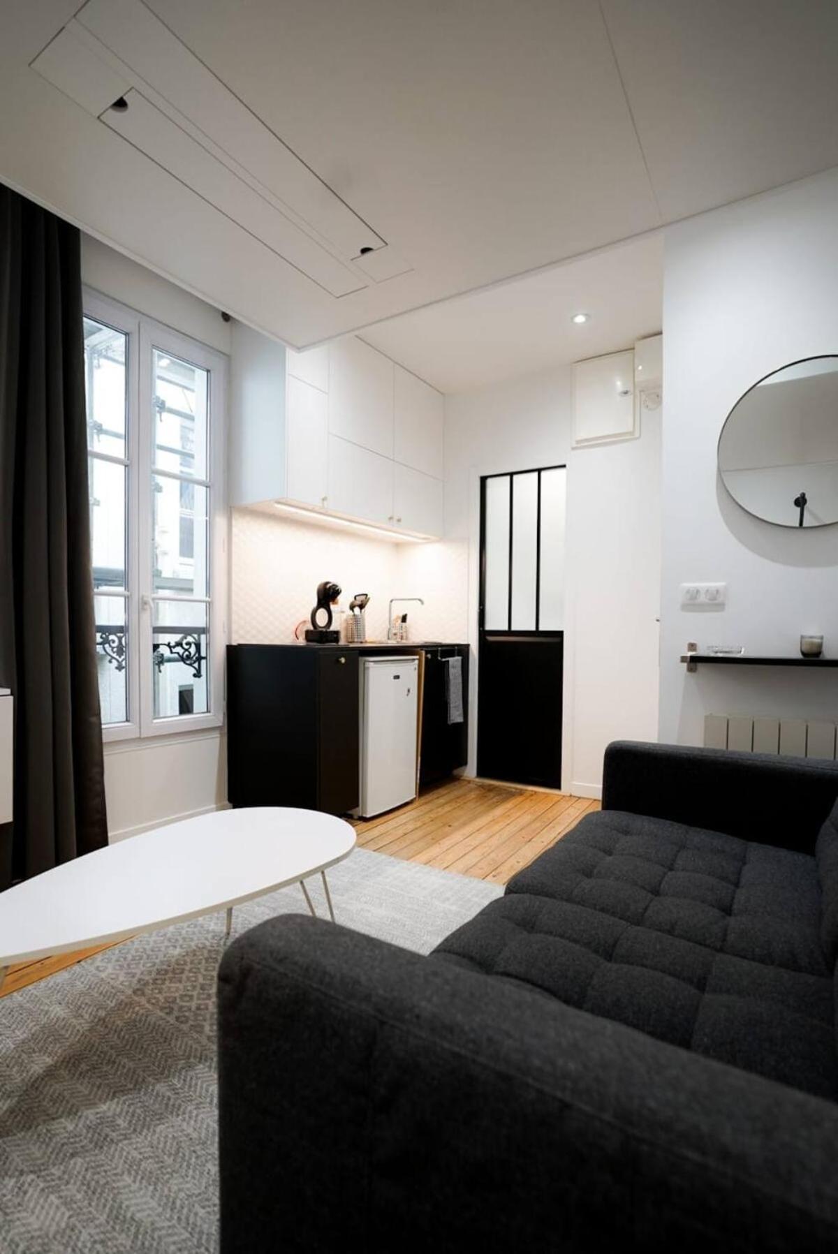 Petit Studio Tres Charmant Paris Exterior foto
